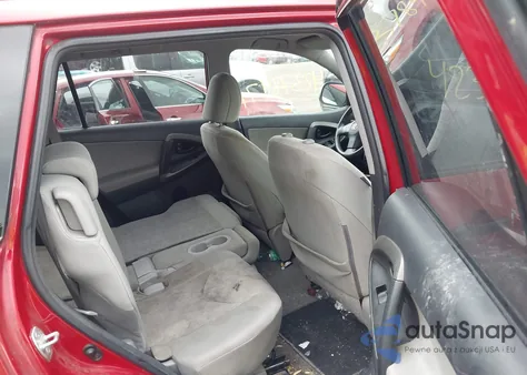 2011 Toyota Rav4 z USA, uszkodzony, nr VIN 2T3ZF4DV2BW077020